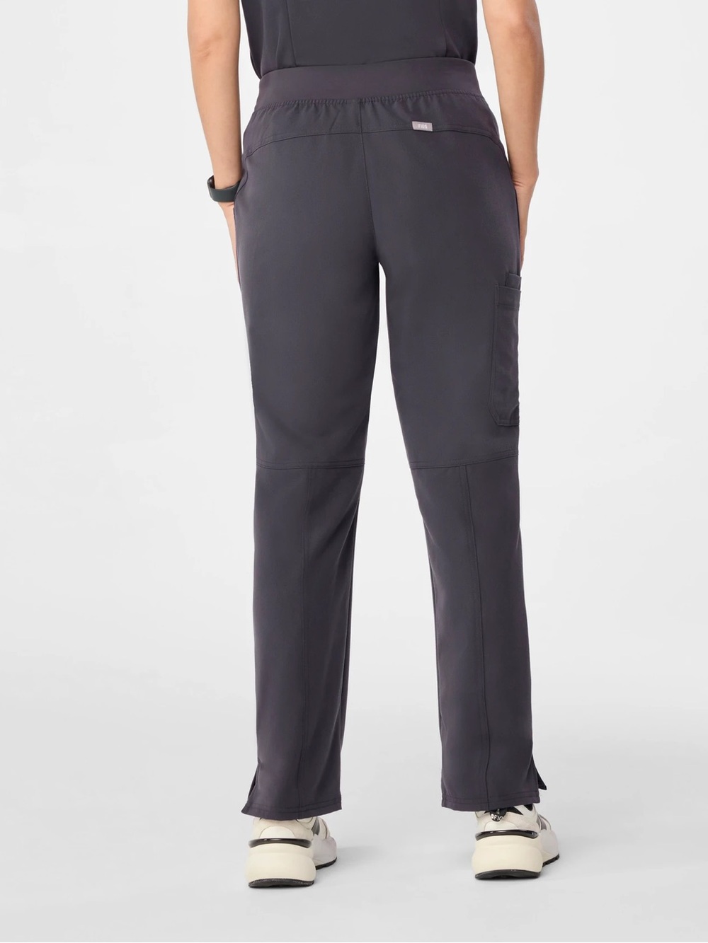 Figs Kade Cargo Scrub Pants in Charcoal with Red Drawstring Size L/Tall - Picture 4 of 7